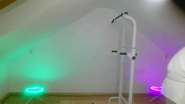 Snapshot of NinjaLaser chatting on March 2026 08:19:02 PM NinjaLaser online show from March 2026 08:19:02 PM