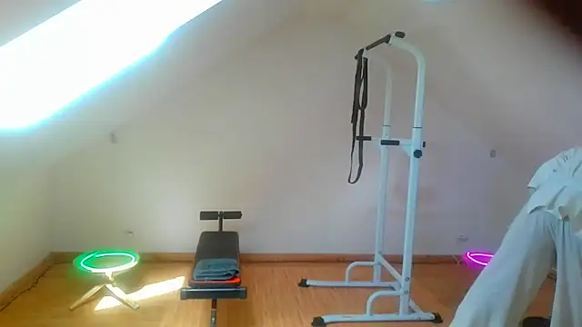 Snapshot of NinjaLaser chatting on March 2026 11:11:02 AM NinjaLaser online show from March 2026 11:11:02 AM