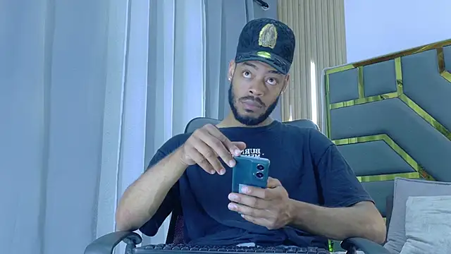 Oliver bigblack cock online show from March 2026 05:38:01 PM