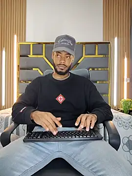 Oliver bigblack cock online show from March 2026 06:08:01 PM