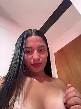 AbbyRousee online show from April 2026 08:47:01 PM