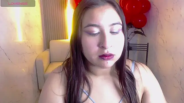 Snapshot of Lunafemme_tf chatting on March 2026 03:22:02 AM Lunafemme tf online show from March 2026 03:22:02 AM