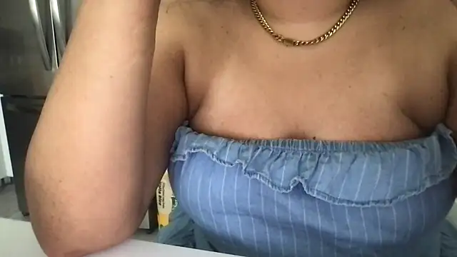 Lacey4y1 online show from April 2026 08:46:02 PM