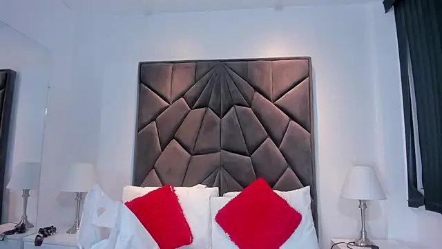 Snapshot of Amelie_Fabulous_ chatting on March 2026 11:35:01 AM Amelie Fabulous online show from March 2026 11:35:01 AM