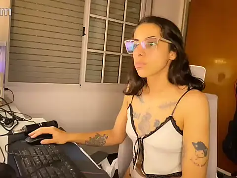 Poison Ivy 29 online show from April 2026 02:53:02 AM