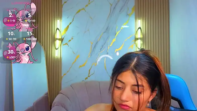 Lia queen tx online show from April 2026 04:08:02 AM