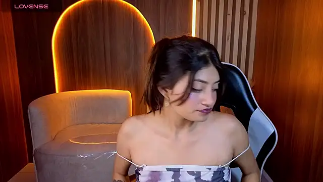 Lia queen tx online show from May 2026 03:14:01 AM