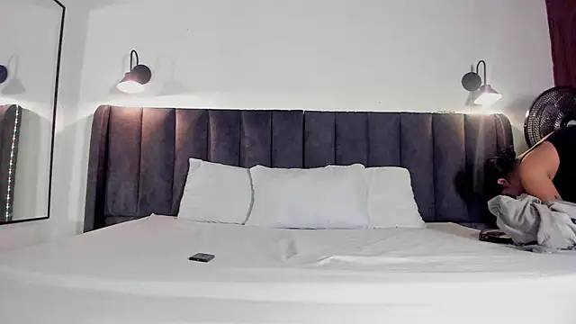 Snapshot of selena__smith1 chatting on March 2026 04:40:02 AM selena smith1 online show from March 2026 04:40:02 AM