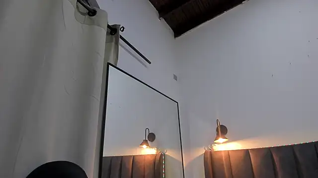 Snapshot of selena__smith1 chatting on March 2026 04:46:01 AM selena smith1 online show from March 2026 04:46:01 AM