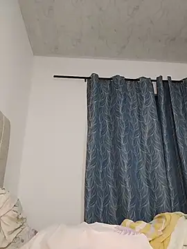 Snapshot of isabellaHill2 chatting on March 2026 06:08:01 AM isabellaHill2 online show from March 2026 06:08:01 AM