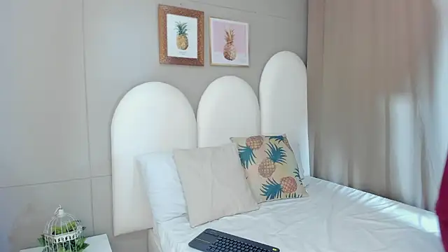 Thiago 2003  online show from March 2026 07:18:02 PM