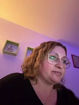 Snapshot of duotroublant chatting on March 2026 09:53:01 PM duotroublant online show from March 2026 09:53:01 PM