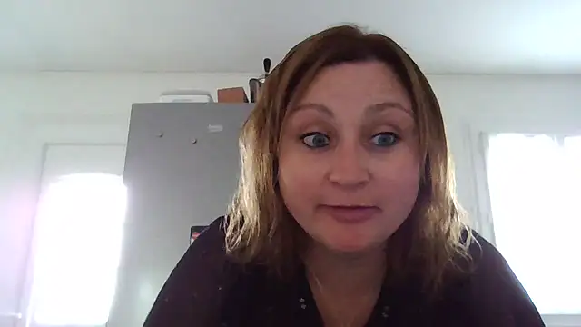 Snapshot of duotroublant chatting on April 2026 11:37:02 AM duotroublant online show from April 2026 11:37:02 AM