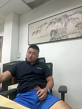Snapshot of Cunzhangshibage02 chatting on May 2026 11:23:01 PM Cunzhangshibage02 online show from May 2026 11:23:01 PM
