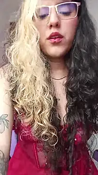 Snapshot of La-venus chatting on March 2026 08:37:01 PM La-venus online show from March 2026 08:37:01 PM