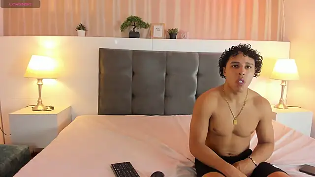 Couple So Hott online show from April 2026 03:26:01 AM