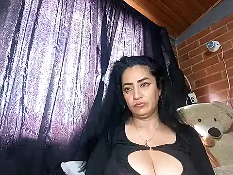 Alexandrina online show from January 2025 07:15:01 PM