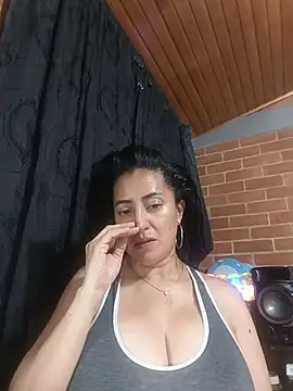 Alexandrina online show from December 2025 01:15:02 AM