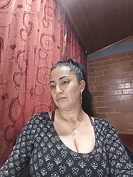 Alexandrina online show from February 2026 09:53:01 PM