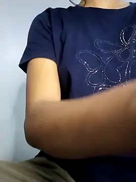 Snapshot of Tasty_Cherry chatting on April 2026 08:14:01 PM Tasty Cherry online show from April 2026 08:14:01 PM