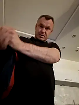 Snapshot of AgaiJa42 chatting on April 2026 08:25:02 PM AgaiJa42 online show from April 2026 08:25:02 PM