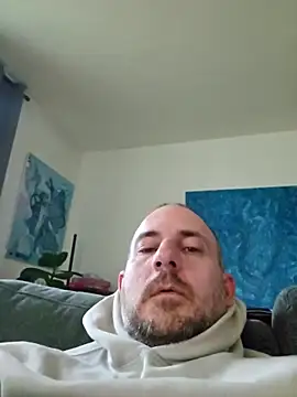 Snapshot of dufatcock chatting on April 2026 11:00:01 AM dufatcock online show from April 2026 11:00:01 AM