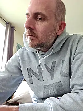 Snapshot of dufatcock chatting on April 2026 02:25:02 PM dufatcock online show from April 2026 02:25:02 PM