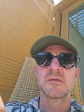 Snapshot of dufatcock chatting on April 2026 09:54:02 AM dufatcock online show from April 2026 09:54:02 AM