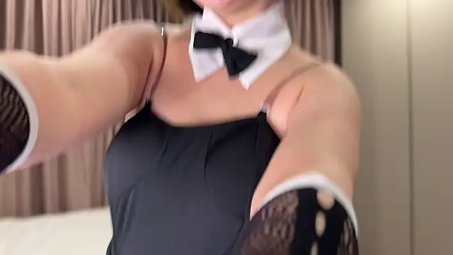 emilyy xoxo online show from March 2026 02:27:02 AM