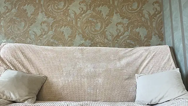 asian mia love online show from April 2026 12:10:01 PM