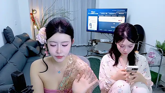 Snapshot of Summerbaby-001 chatting on March 2026 12:55:01 PM Summerbaby-001 online show from March 2026 12:55:01 PM