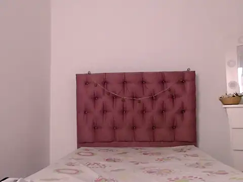 Sweet Scarlett  online show from April 2026 02:07:01 PM