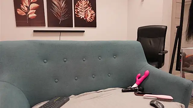 Nicky Diam online show from April 2026 06:16:02 PM