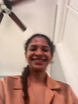 Snapshot of karlatiburcio chatting on June 2026 01:35:02 PM karlatiburcio online show from June 2026 01:35:02 PM