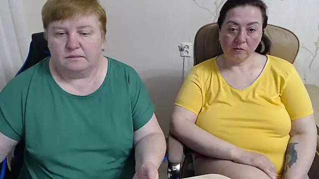 Snapshot of Lindy-Jeanie chatting on April 2026 07:58:02 PM Lindy-Jeanie online show from April 2026 07:58:02 PM