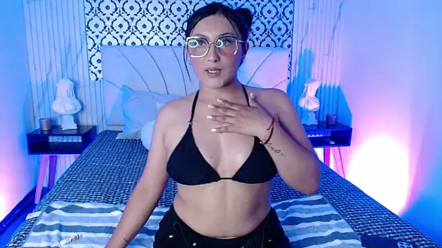 Snapshot of Annie_Brm chatting on March 2026 07:52:01 PM Annie Brm online show from March 2026 07:52:01 PM