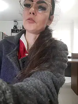 pimentinha02 online show from June 2026 06:17:01 PM