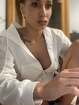 FerrariFrench online show from September 2025 05:57:02 AM