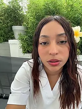 Snapshot of MiaCamille_ chatting on April 2026 09:08:02 PM MiaCamille online show from April 2026 09:08:02 PM