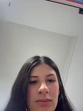 Snapshot of MiaCamille_ chatting on April 2026 06:57:01 PM MiaCamille online show from April 2026 06:57:01 PM