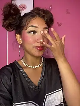 Snapshot of NaughtyLatinaxxx chatting on April 2026 08:43:02 PM NaughtyLatinaxxx online show from April 2026 08:43:02 PM