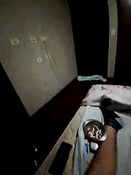 Snapshot of cracadaboa chatting on April 2026 08:53:02 PM cracadaboa online show from April 2026 08:53:02 PM