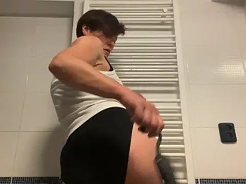 Snapshot of DtPORNBITCH chatting on June 2026 11:32:02 PM DtPORNBITCH online show from June 2026 11:32:02 PM