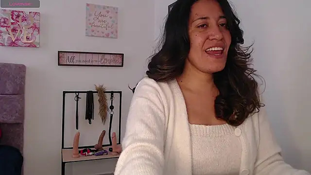 violeta scott online show from March 2026 02:01:01 PM