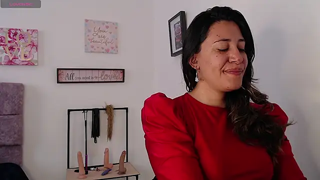 violeta scott online show from April 2026 01:39:01 PM