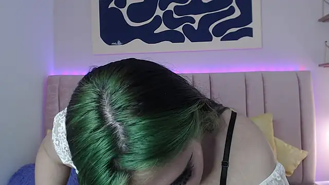 Snapshot of Liliith_Zeniith chatting on April 2026 04:45:01 PM Liliith Zeniith online show from April 2026 04:45:01 PM