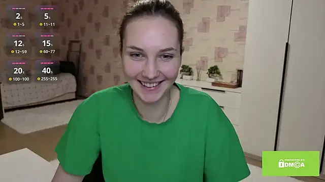 SamellaFlugum online show from April 2026 03:53:01 PM