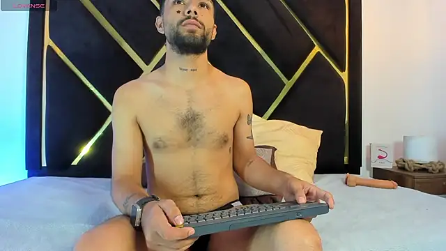 Snapshot of ALEX_SCOT chatting on March 2026 06:35:01 PM ALEX SCOT online show from March 2026 06:35:01 PM