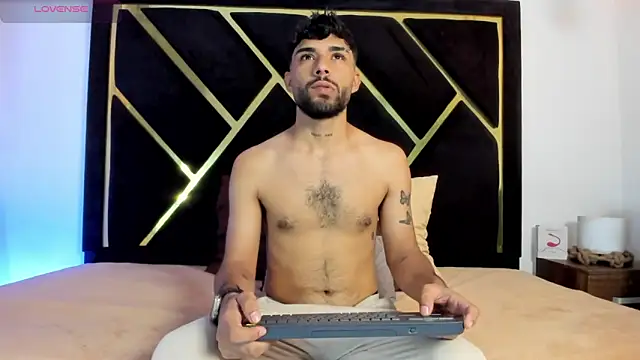 Snapshot of ALEX_SCOT chatting on March 2026 06:24:02 PM ALEX SCOT online show from March 2026 06:24:02 PM