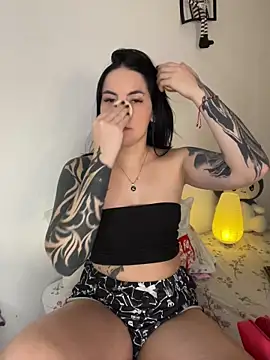 katherine Murph online show from March 2026 09:07:01 PM